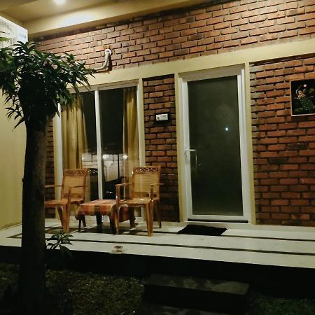 Petit Guest House Negombo Dış mekan fotoğraf