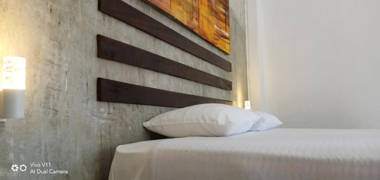 Petit Guest House Negombo Dış mekan fotoğraf