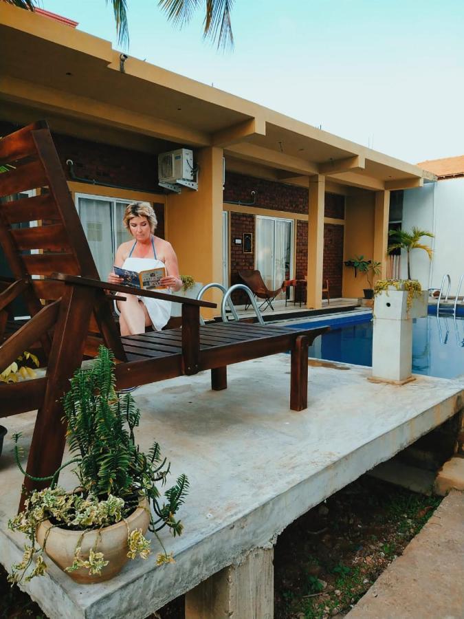 Petit Guest House Negombo Dış mekan fotoğraf